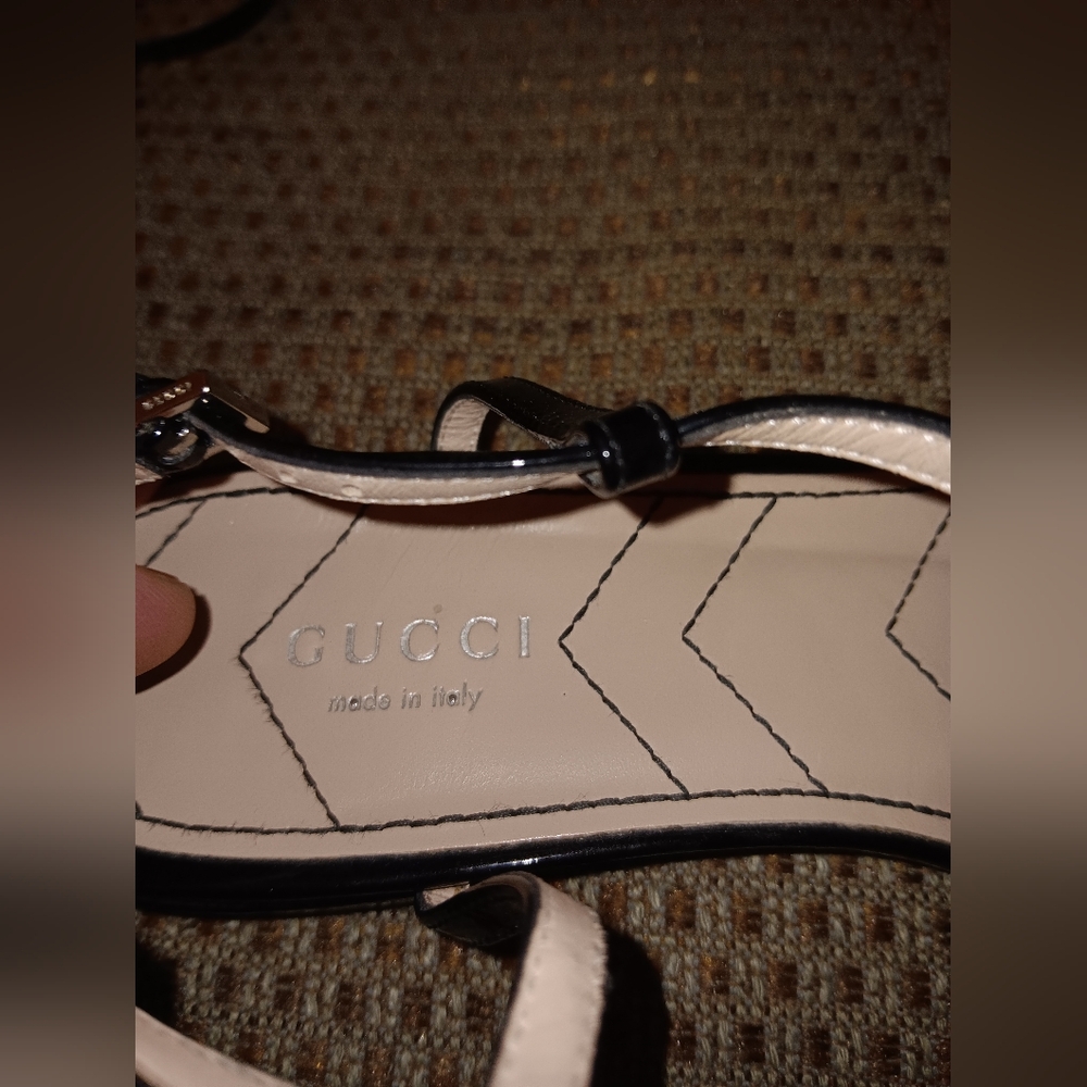 Gucci GG Patent Leather Sandals With Dust Bags Size 7.5 - Picture 3 of 5